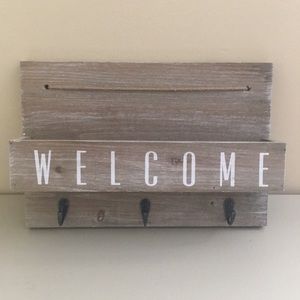 Welcome sign